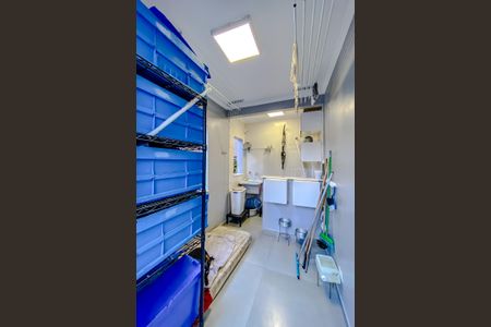 Casa à venda com 250m², 3 quartos e 2 vagasÁrea de Serviço