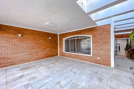 Casa à venda com 250m², 3 quartos e 2 vagasGaragem