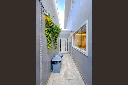 Casa à venda com 250m², 3 quartos e 2 vagasÁrea externa