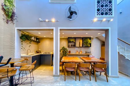 Casa à venda com 250m², 3 quartos e 2 vagasÁrea externa