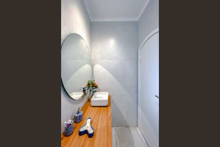 Casa à venda com 250m², 3 quartos e 2 vagasBanheiro