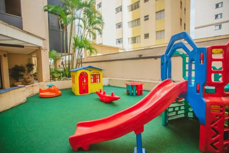 Apartamento para alugar com 60m², 2 quartos e 1 vaga Apartamento para alugar com 60m², 2 quartos e 1 vagaÁrea Comum - Playground