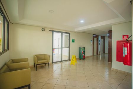 Apartamento para alugar com 60m², 2 quartos e 1 vaga Apartamento para alugar com 60m², 2 quartos e 1 vagaHall social
