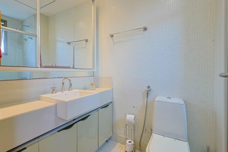 Apartamento à venda com 163m², 4 quartos e 3 vagasBanheiro da Suíte 1