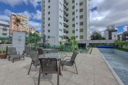 Apartamento à venda com 163m², 4 quartos e 3 vagasÁrea comum - Piscina