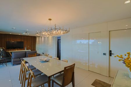 Sala de apartamento à venda com 4 quartos, 163m² em São Pedro, Belo Horizonte