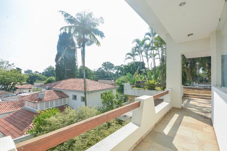 Casa à venda com 639m², 7 quartos e 3 vagas Casa à venda com 639m², 7 quartos e 3 vagasSacada