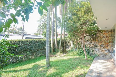 Casa à venda com 639m², 7 quartos e 3 vagas Casa à venda com 639m², 7 quartos e 3 vagasJardim