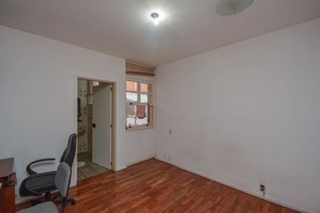 Casa à venda com 639m², 7 quartos e 3 vagas Casa à venda com 639m², 7 quartos e 3 vagasSuíte 1