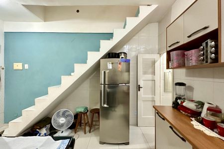 Casa à venda com 50m², 2 quartos e sem vaga Casa à venda com 50m², 2 quartos e sem vagaCozinha