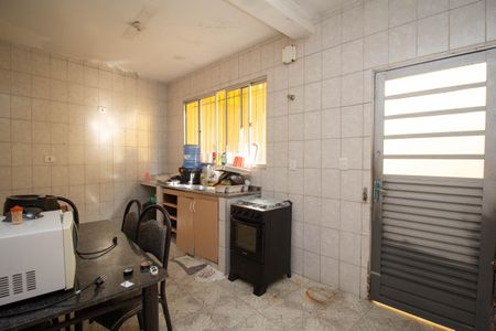 Casa à venda com 216m², 3 quartos e 1 vaga Casa à venda com 216m², 3 quartos e 1 vagaCozinha