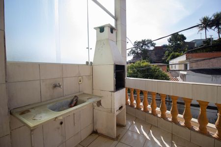 Casa à venda com 216m², 3 quartos e 1 vaga Casa à venda com 216m², 3 quartos e 1 vagaChurrasqueira