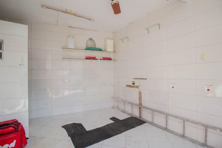 Casa à venda com 216m², 3 quartos e 1 vaga Casa à venda com 216m², 3 quartos e 1 vagaGaragem