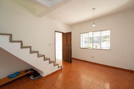 Casa à venda com 216m², 3 quartos e 1 vaga Casa à venda com 216m², 3 quartos e 1 vagaSala