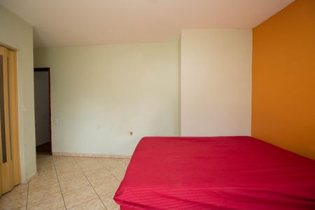 Casa à venda com 216m², 3 quartos e 1 vaga Casa à venda com 216m², 3 quartos e 1 vaga Suíte