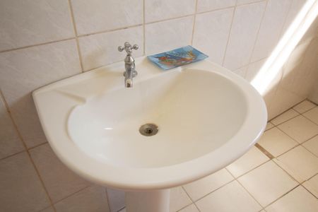 Casa à venda com 216m², 3 quartos e 1 vaga Casa à venda com 216m², 3 quartos e 1 vagaBanheiro Social 2