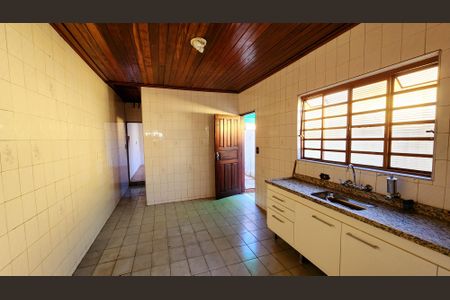 Casa à venda com 109m², 2 quartos e 1 vaga Casa à venda com 109m², 2 quartos e 1 vagaCozinha