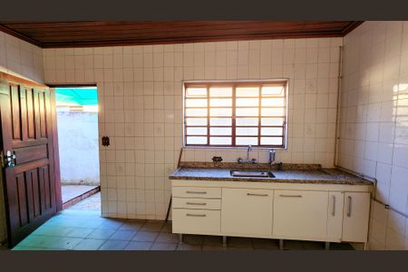 Casa à venda com 109m², 2 quartos e 1 vaga Casa à venda com 109m², 2 quartos e 1 vagaCozinha