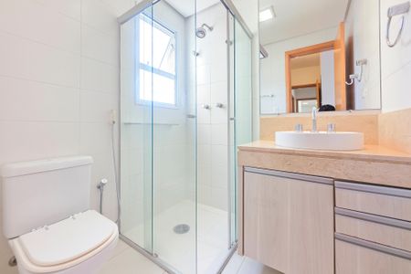 Apartamento para alugar com 120m², 3 quartos e 2 vagasBanheiro da Suíte