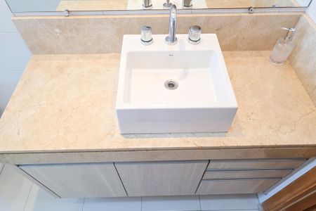 Apartamento para alugar com 120m², 3 quartos e 2 vagasBanheiro