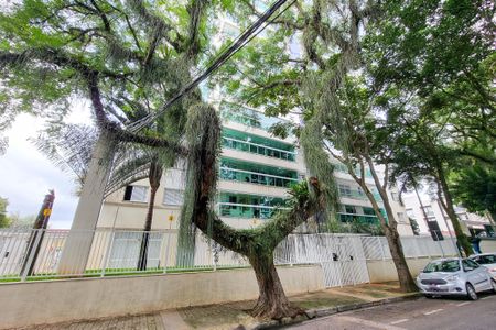 Apartamento para alugar com 120m², 3 quartos e 2 vagasFachada