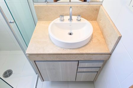 Apartamento para alugar com 120m², 3 quartos e 2 vagasBanheiro da Suíte