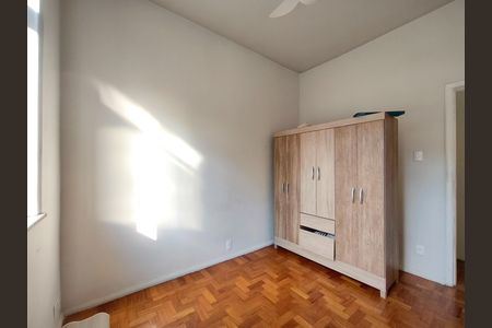 Apartamento para alugar com 73m², 2 quartos e sem vaga Apartamento para alugar com 73m², 2 quartos e sem vagaQuarto