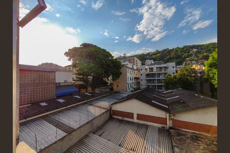 Apartamento para alugar com 73m², 2 quartos e sem vaga Apartamento para alugar com 73m², 2 quartos e sem vagaVista da Sala
