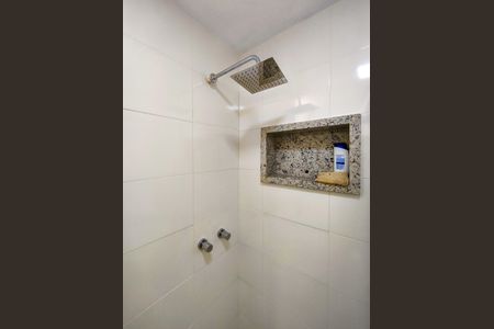 Apartamento para alugar com 73m², 2 quartos e sem vaga Apartamento para alugar com 73m², 2 quartos e sem vagaBanheiro