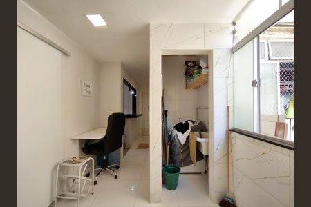 Apartamento para alugar com 73m², 2 quartos e sem vaga Apartamento para alugar com 73m², 2 quartos e sem vagaÁrea de Serviço
