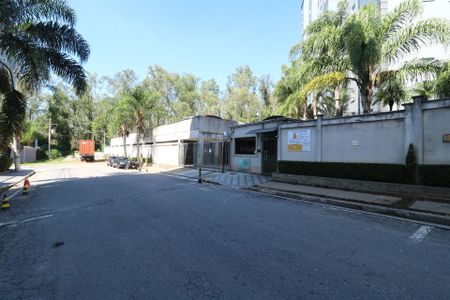 Apartamento para alugar com 47m², 2 quartos e 1 vagaFachada