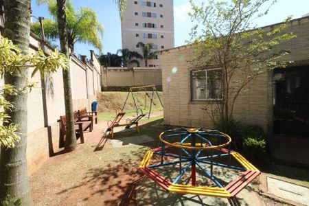 Apartamento para alugar com 47m², 2 quartos e 1 vagaÁrea Comum - Playground