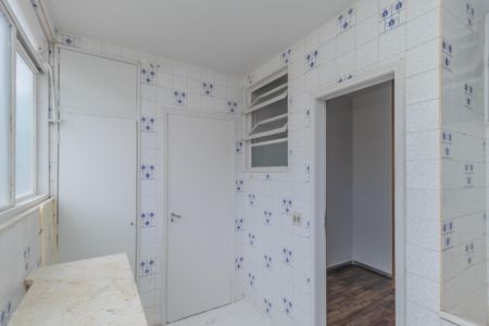Apartamento à venda com 98m², 3 quartos e sem vagaCozinha
