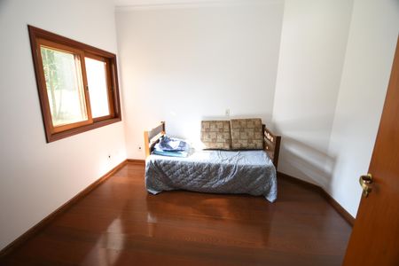 Casa de condomínio para alugar com 420m², 4 quartos e 7 vagasQuarto Suíte 2