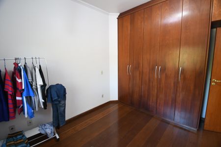 Casa de condomínio para alugar com 420m², 4 quartos e 7 vagasQuarto Suíte 3