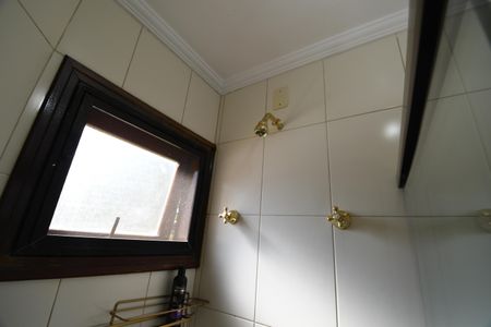 Casa de condomínio para alugar com 420m², 4 quartos e 7 vagasSuíte Banheiro 4