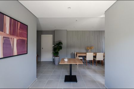 Apartamento para alugar com 38m², 2 quartos e sem vaga Apartamento para alugar com 38m², 2 quartos e sem vagaÁrea Comum - Salão de festas