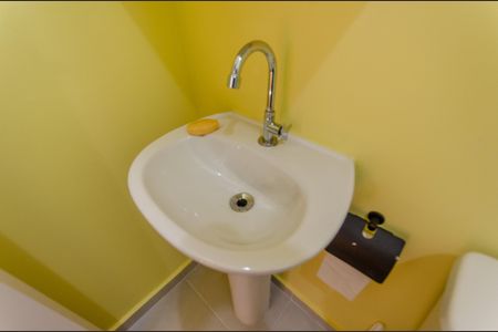 Apartamento para alugar com 38m², 2 quartos e sem vaga Apartamento para alugar com 38m², 2 quartos e sem vagaBanheiro