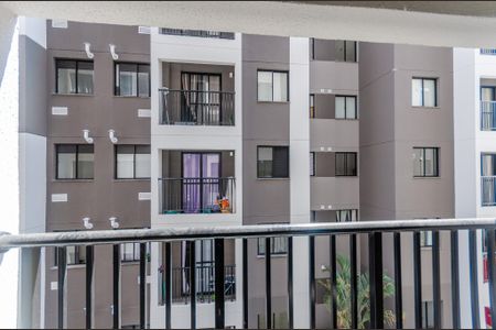 Apartamento para alugar com 38m², 2 quartos e sem vaga Apartamento para alugar com 38m², 2 quartos e sem vagaSala - Varanda
