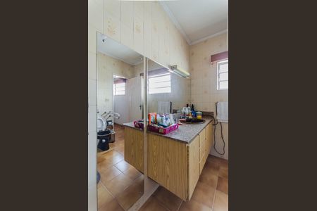 Casa à venda com 210m², 4 quartos e 2 vagas Casa à venda com 210m², 4 quartos e 2 vagasBanheiro da Suíte