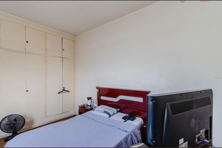 Casa à venda com 210m², 4 quartos e 2 vagas Casa à venda com 210m², 4 quartos e 2 vagasSuíte