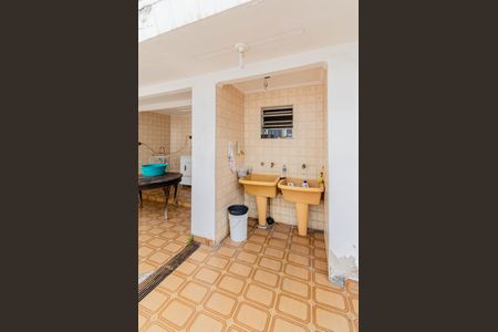 Casa à venda com 210m², 4 quartos e 2 vagas Casa à venda com 210m², 4 quartos e 2 vagasÁrea de Serviço