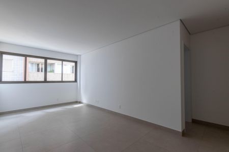 Apartamento à venda com 69m², 2 quartos e 2 vagasSala