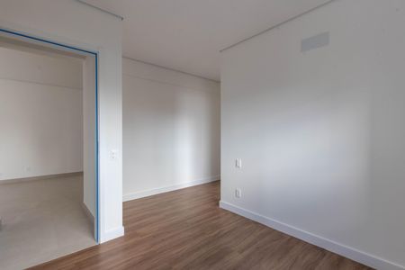 Apartamento à venda com 69m², 2 quartos e 2 vagasSuíte 2