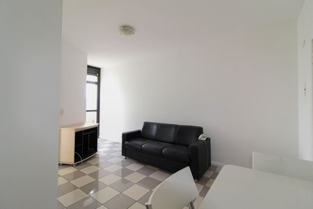 Apartamento para alugar com 42m², 1 quarto e 1 vagaSala/Cozinha