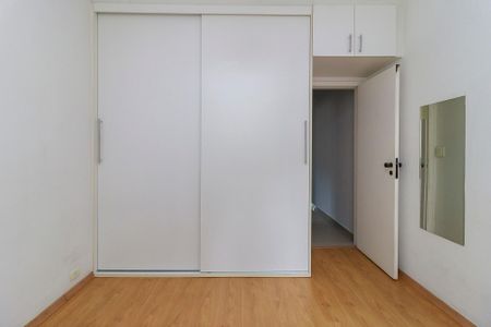 Casa à venda com 120m², 2 quartos e 2 vagas Casa à venda com 120m², 2 quartos e 2 vagasQuarto 1