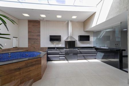 Casa à venda com 650m², 5 quartos e 4 vagas Casa à venda com 650m², 5 quartos e 4 vagasÁrea gourmet