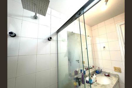 Apartamento à venda com 104m², 3 quartos e 2 vagasBanheiro 