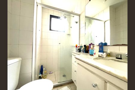 Apartamento à venda com 104m², 3 quartos e 2 vagasBanheiro