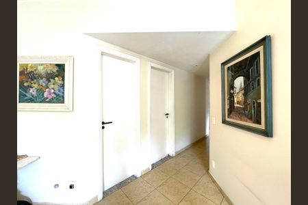 Apartamento à venda com 104m², 3 quartos e 2 vagasCorredor